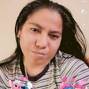 Meet your Posher, Carolina